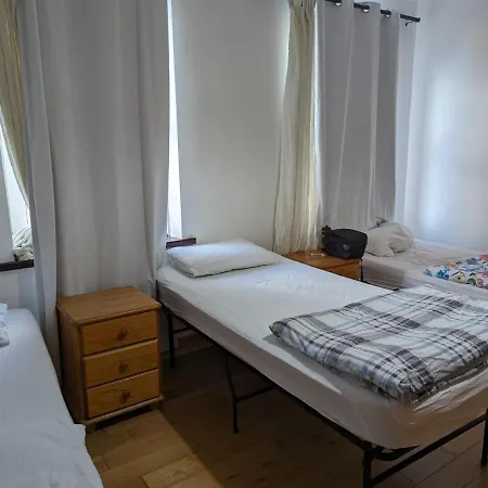 & Travel Homestay *